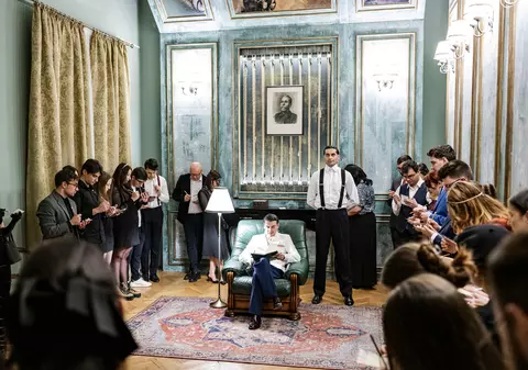 Marele Gatsby sau Chiriţa în balon? Un experiment între teatrul imersiv şi vodevil 