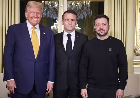 Donald Trump a fost convins în 35 de minute de Volodimir Zelenski și Emmanuel Macron că Vladimir Putin „nu mai este la fel” ca atunci când l-a cunoscut
