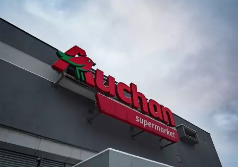 Program Auchan de Anul Nou 2025. Când e deschis la Auchan pe 31 decembrie,1 și 2 ianuarie