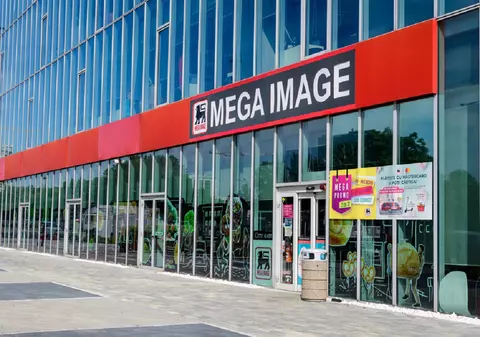 Mega Image retrage de la vânzare un sortiment de brânză care ar putea conține E. Coli