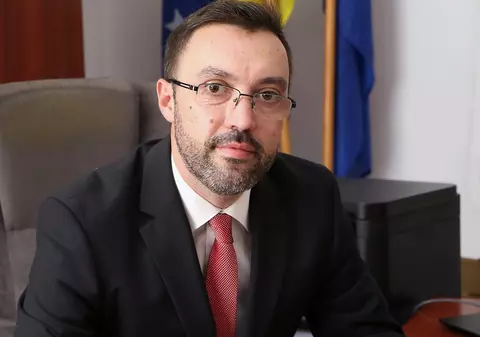 Lovitură de teatru, în Timiș. Un primar liberal care se pregătea să plece în Parlament rămâne acasă: „O ciudățenie a legii”