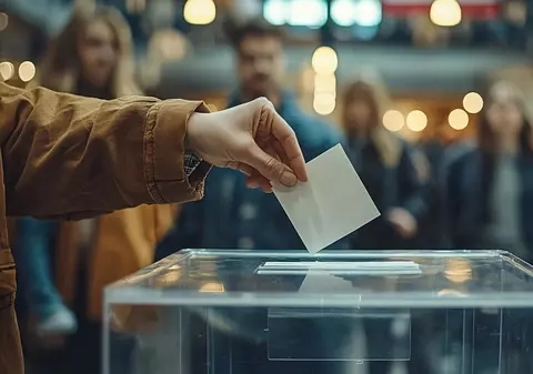 Partidele de stânga au atins cel mai scăzut nivel de popularitate din ultimii 43 de ani