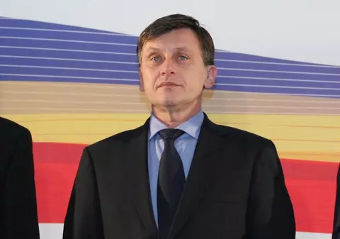 Crin Antonescu spune despre Călin Georgescu că nu va fi președintele României: „Și nici vreun moștenitor al domniei-sale”