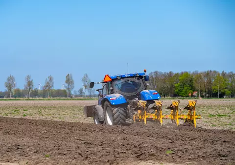 Jafuri în serie la ferme olandeze: „Tractoarele noastre furate au fost deja localizate în România”