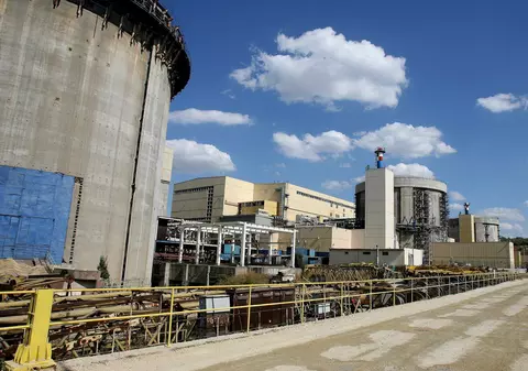 Fum și incendiu la o clădire de la Centrala nucleară Cernavodă. Pompierii au intervenit de urgență