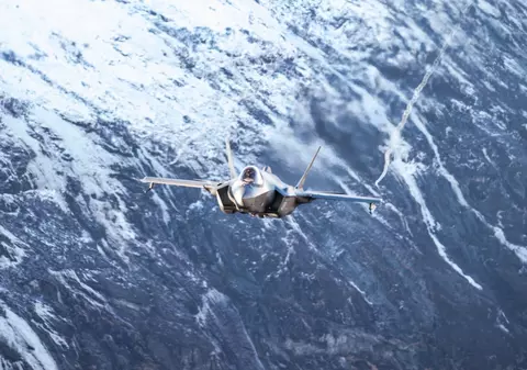 NATO a mobilizat avioane de luptă F-35 pentru prima oară, în timpul atacului rușilor în Ucraina, pe 15 ianuarie