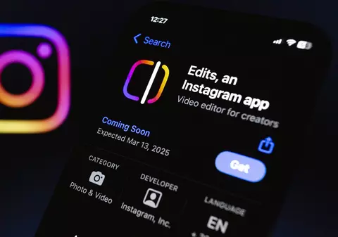 Facebook și Instagram încearcă să „mituiască” creatorii de conținut de pe TikTok ca să se alăture platformelor Meta. Ce sumă de bani li se promite