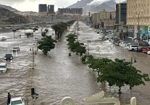Cel mai sfânt oraș al Arabiei Saudite, Mecca, inundat puternic după ce a fost lovit de ploi extreme | VIDEO