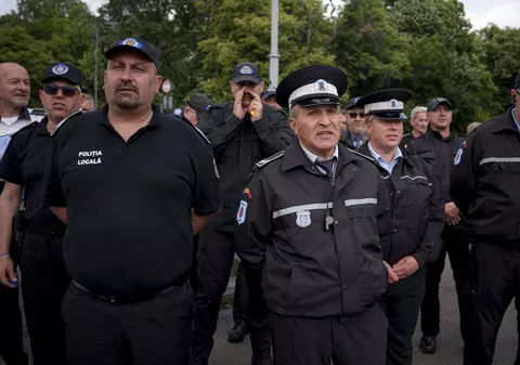 13 poliţişti din 14 planificaţi de serviciu la Biroul de Ordine Publică Sibiu și-au luat concediu medical, nemulţumiţi de măsurile fiscal-bugetare