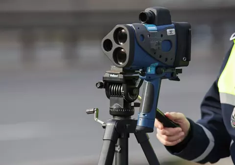 Cum funcționează noile radare e-SIGUR. Șoferii români pot primi mai multe amenzi în același timp | VIDEO