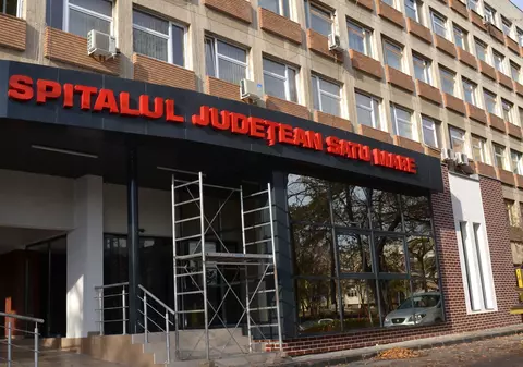 Spitalul Județean Satu Mare impune restricții de acces din cauza gripei și virozelor. Masca de protecție devine obligatorie