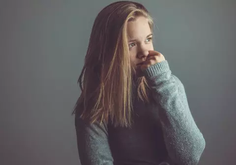 Feniculul, planta care reduce anxietatea și îmbunătățește digestia. Are și proprietăți antivirale și antimicrobiene