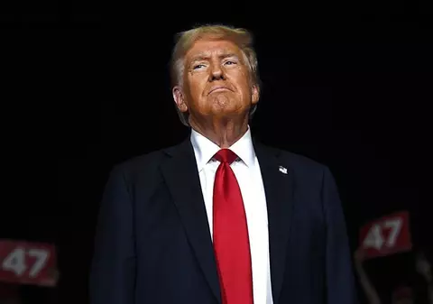 Donald Trump ar fi fost găsit vinovat și condamnat pentru încercarea de a prelua puterea, dacă nu ar fi fost ales președinte. Președintele reacționează violent