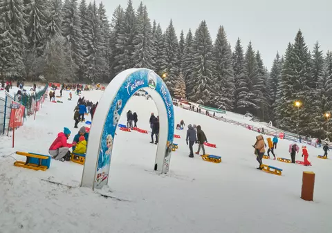 Unde să îţi duci copiii să se dea cu sania în România