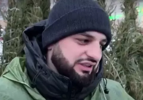 Rușii pe rit vechi nu își mai permit brazi de Crăciun: „Cu 2.000 de ruble cumpăram mai mult”