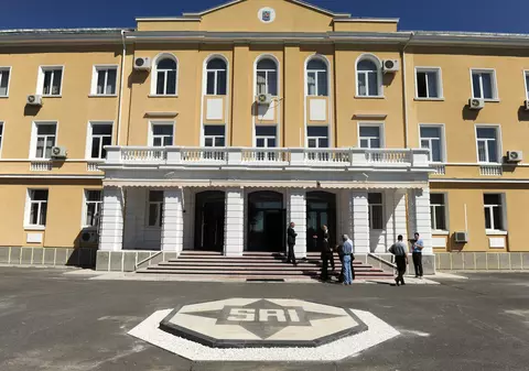 Dragoș Popescu a obținut funcția de rector al Academiei SRI fără a avea doctorat, printr-un concurs intern la care nu s-a mai înscris nimeni 