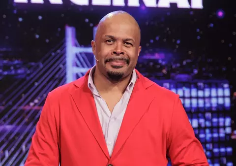 „Săriți de pe fix”, sezonul 2, începe diseară la Pro TV. Ce actori celebri acceptă provocarea lui Cabral pe Planul Înclinat