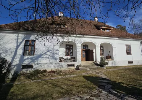 Călătorie în satul lui Gheorghe Doja. Locul unde turiștii renunță la carnea de grătar pentru meniuri vegetariene