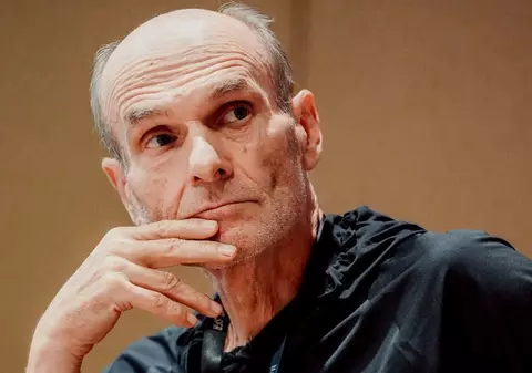 Cristian Tudor Popescu, reacție după ce Călin Georgescu a fost plasat sub control judiciar: „Un impostor cu întuneric în spate”