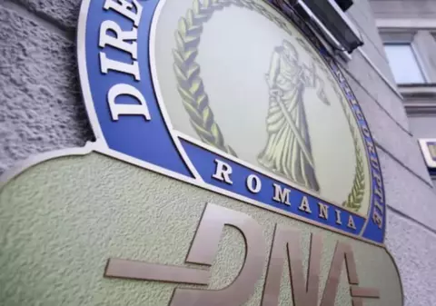 Percheziţii DNA la mai multe persoane şi instituţii din judeţele Cluj şi Bistriţa-Năsăud. Suspiciuni de corupţie