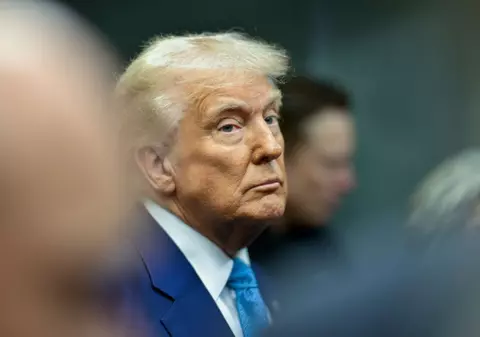 Prima lună a lui Donald Trump în cifre și statistici