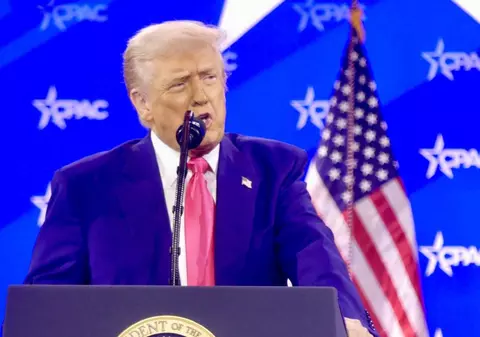 Ordinul lui Elon Musk pentru angajații federali, anulat de administrația Trump. Adio, raportări săptămânale