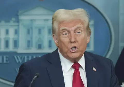 UE va "răspunde ferm" dacă Donald Trump impune tarife vamale