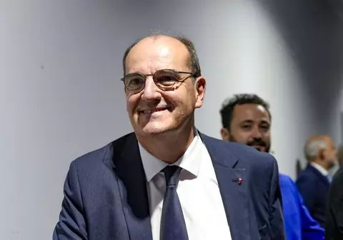 Un fost premier francez, arestat pentru numai câteva ore pentru deturnarea de fonduri publice