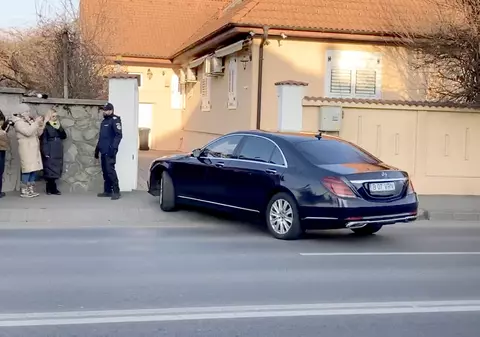În cât timp a ajuns Klaus Iohannis de la București la Sibiu, fără antemergător, în ziua în care a părăsit Palatul Cotroceni