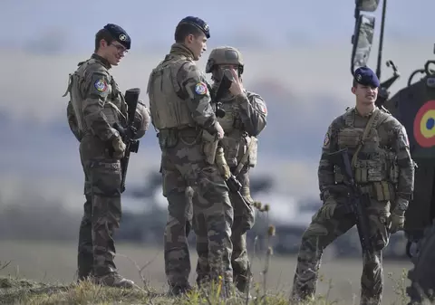 Kremlinul susține că Rusia nu a cerut SUA retragerea trupelor NATO din Europa de Est în negocierile de la Riad