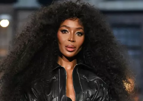 Naomi Campbell, apariție grandioasă la 54 de ani. A atras toate privirile cu silueta ei impecabilă la Săptămâna Modei de la Milano