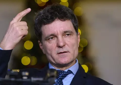 Nicușor Dan explică cine este în spatele lui Călin Georgescu: „Nişte oameni cu bani care au vrut să destabilizeze România”