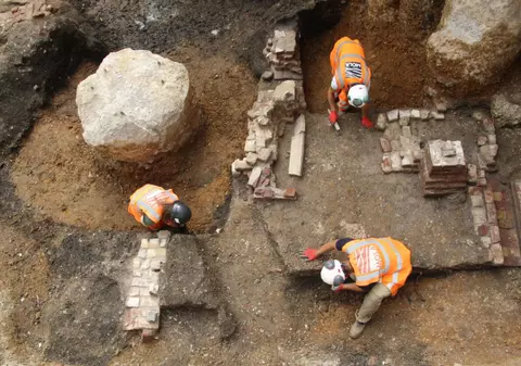 O bazilică romană veche de 2.000 de ani, descoperită sub un bloc de birouri din Londra