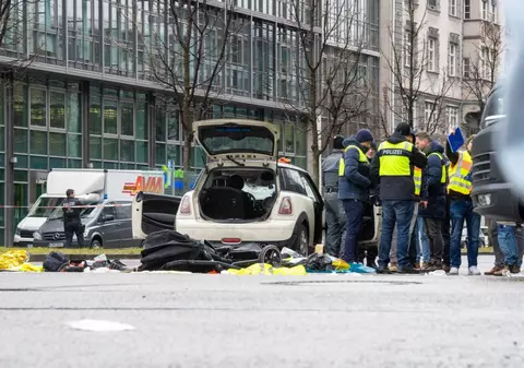 Cine este Farhad N, afganul care a intrat cu mașina într-un grup de oameni la Munchen