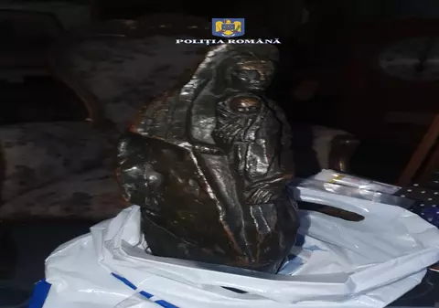 Statuetă de zeci de mii de euro, găsită la Constanța, după ce fusese furată din Franța în 2018