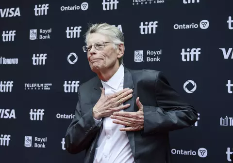 Scriitorul Stephen King s-a întors pe X și i-a atacat pe Trump și Musk