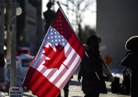 Imnul american, huiduit la un meci de hochei, la Ottawa. „Canada trebuie să devină cel de-al 51-lea stat al nostru iubit”, insistă Donald Trump