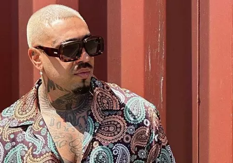 Ce a apărut pe pagina de Instagram a lui Alex Velea, după scandalul de la „Neatza cu Răzvan și Dani”. „Urmează ceva epic”