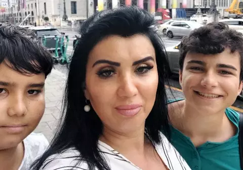 Adriana Bahmuțeanu s-a întâlnit, în sfârșit, cu copiii ei: „Nici momente fericite nu au fost”. Cine a asistat la revederea lor de duminică