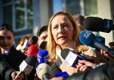 Lasconi spune că renunță la prezidențiale dacă PSD îl susține pe Bolojan, iar Ciolacu demisionează dacă USR îl susţine pe Crin Antonescu