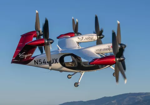 Taxiurile aeriene decolează: viteză de 320 km/h, zgomot redus și cost similar unui taxi premium