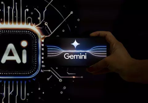 Google introduce Gemini Live în toată splendoarea sa: AI-ul va putea să „citească” ecranul telefonului în timp real și să acceseze camerele