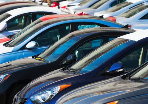 Programul RABLA 2025: valoarea ecotichetului pentru mașini electrice crește în acest an. „Sperăm să bată orice record”