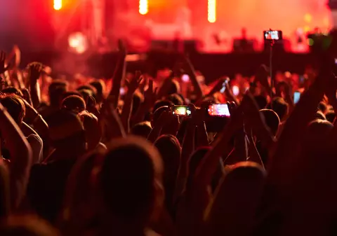 Ce poți să faci în București în ultimul weekend din martie 2025: stand-up comedy, concerte și petreceri