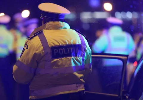 Un șofer din Constanța, care conducea haotic, depistat cu 0,99 mg/l alcool pur în aerul expirat