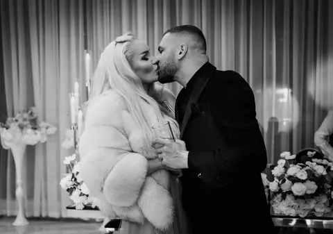 Robert Stoica nu se uită la bani atunci când vine vorba de soția sa. Cadoul spectaculos pe care i l-a oferit Mariei Constantin, în ziua în care aceasta a împlinit 38 de ani