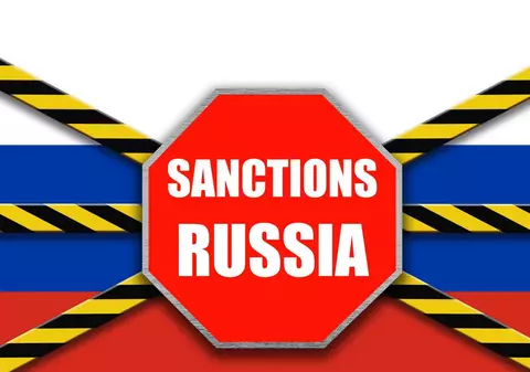 UE a adoptat un nou pachet de sancţiuni împotriva Rusiei. Londra se coordonează cu Bruxelles-ul şi adoptă propriile sancţiuni, lovind armata, finanțele și petrolul