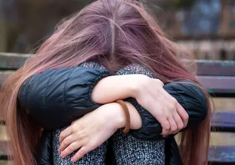 O tânără s-a îndrăgostit online și a trecut prin coșmarul vieții până a fost salvată dintr-o casă din Sadova