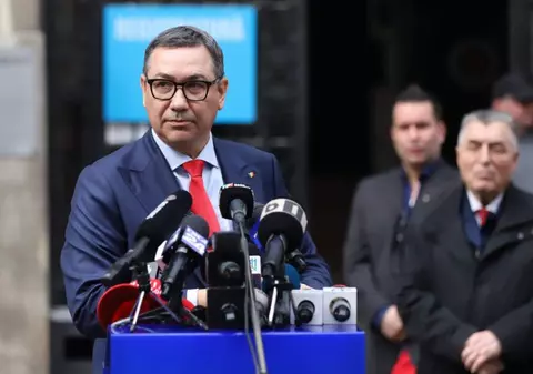 Plângere penală pe numele lui Victor Ponta pentru înaltă trădare și omor calificat: „A inundat intenționat România”