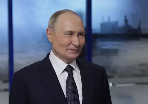 Putin spune că Rusia nu revendică Groenlanda, în semn de respect pentru americani